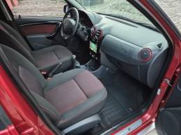 RENAULT - SANDERO - 2013/2014 - Vermelha - R$ 45.900,00