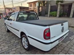 VOLKSWAGEN - SAVEIRO - 2000/2001 - Branca - R$ 29.900,00