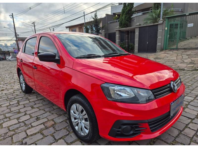 VOLKSWAGEN - GOL - 2017/2018 - Vermelha - R$ 49.500,00