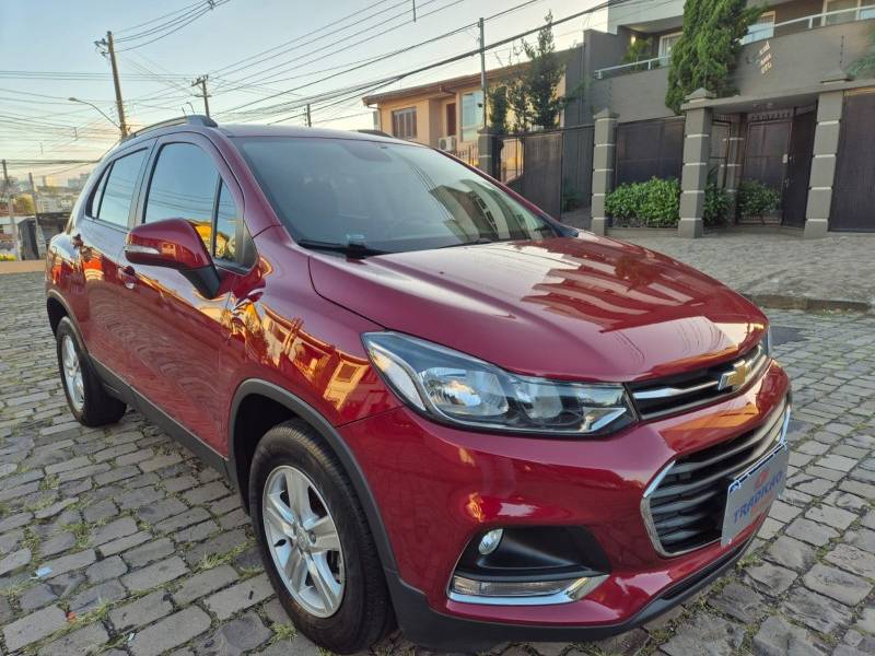 CHEVROLET - TRACKER - 2019/2019 - Vermelha - R$ 88.500,00