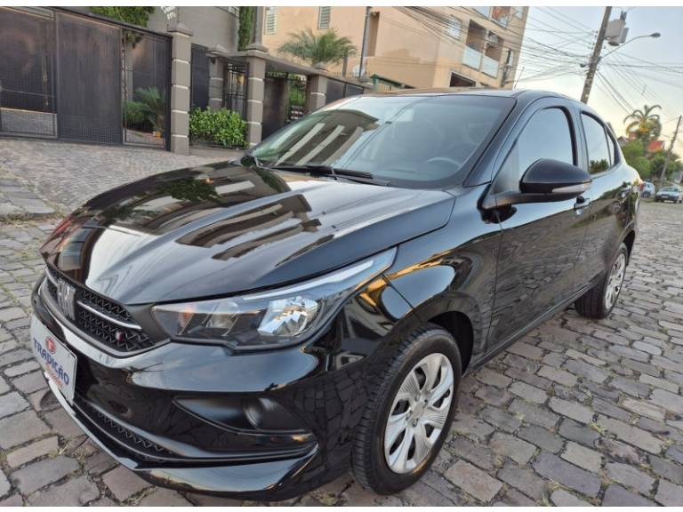 FIAT - CRONOS - 2021/2022 - Preta - R$ 69.900,00