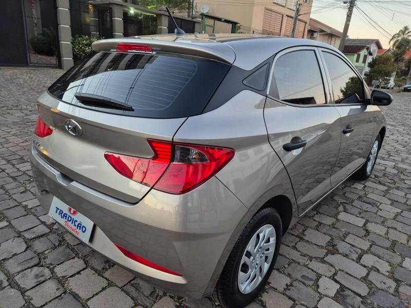 HYUNDAI - HB20 - 2020/2020 - Prata - R$ 63.900,00