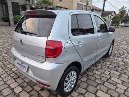 VOLKSWAGEN - FOX - 2013/2014 - Prata - R$ 43.900,00
