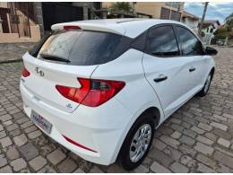 HYUNDAI - HB20 - 2020/2021 - Branca - R$ 61.900,00