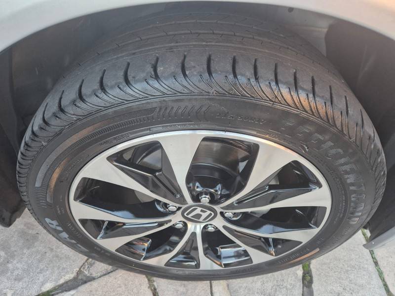 HONDA - CIVIC - 2016/2016 - Prata - R$ 81.900,00