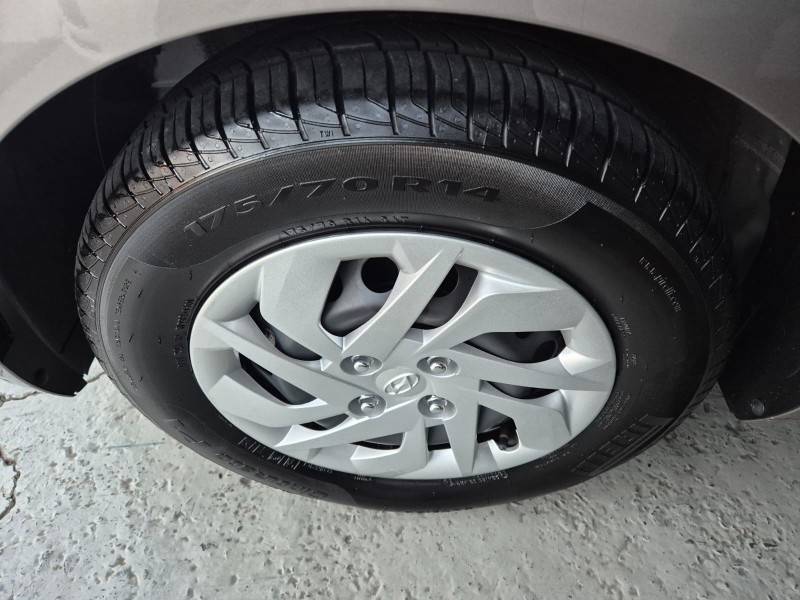 HYUNDAI - HB20 - 2020/2020 - Prata - R$ 63.900,00