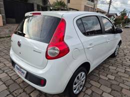 FIAT - PALIO - 2013/2014 - Branca - R$ 39.500,00