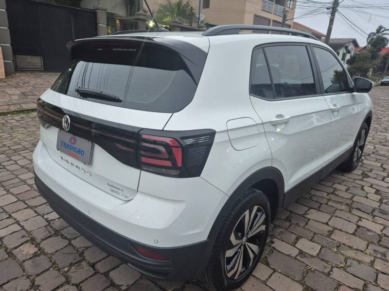 VOLKSWAGEN - T-CROSS - 2021/2021 - Prata - R$ 105.900,00