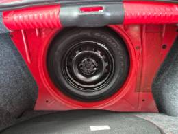 VOLKSWAGEN - GOL - 2017/2018 - Vermelha - R$ 49.500,00
