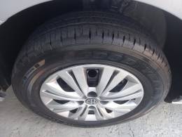 VOLKSWAGEN - VOYAGE - 2017/2017 - Prata - R$ 46.900,00