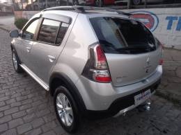 RENAULT - SANDERO - 2013/2014 - Prata - R$ 45.900,00