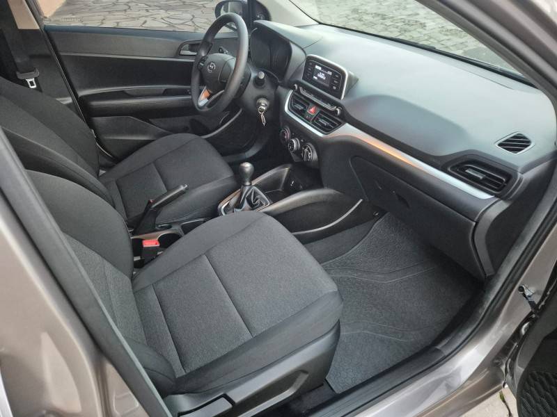 HYUNDAI - HB20 - 2020/2020 - Prata - R$ 63.900,00