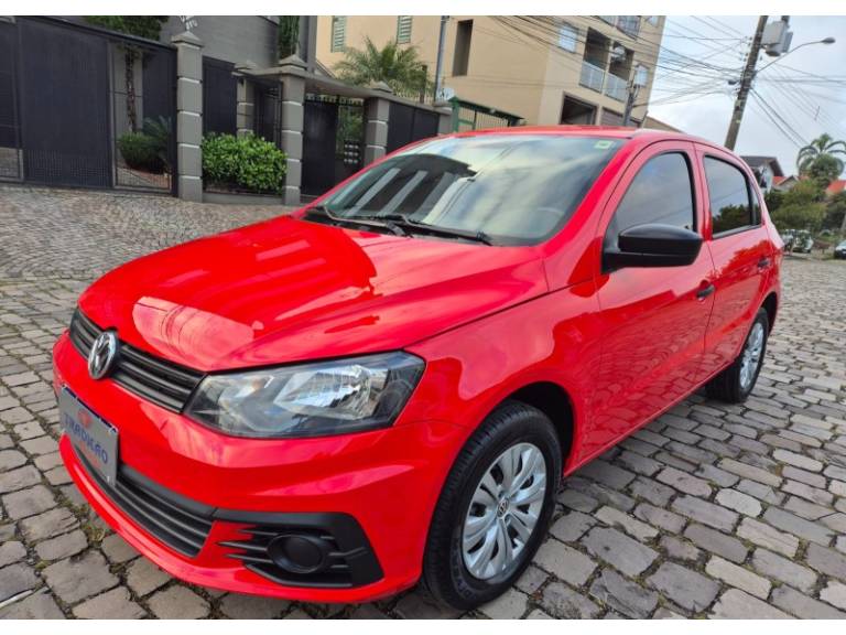 VOLKSWAGEN - GOL - 2017/2018 - Vermelha - R$ 49.500,00