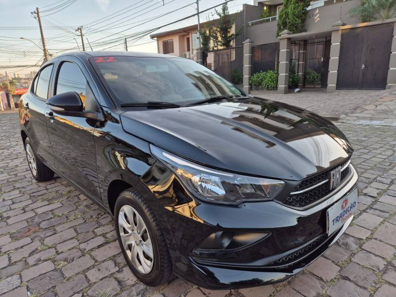 FIAT - CRONOS - 2021/2022 - Preta - R$ 69.900,00