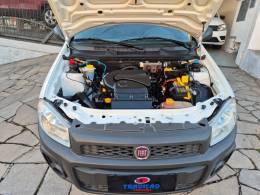 FIAT - STRADA - 2017/2018 - Branca - R$ 69.900,00